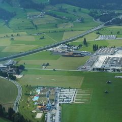 Flugwegposition um 15:30:32: Aufgenommen in der Nähe von Gemeinde Flachau, Österreich in 1148 Meter